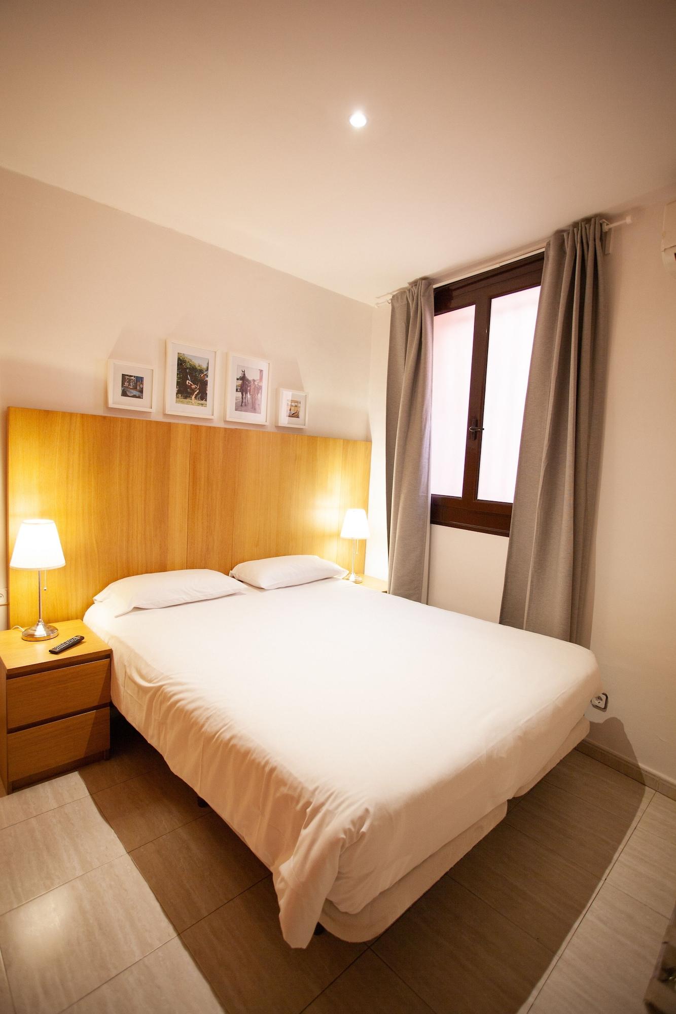兰巴拉斯公寓式酒店 巴塞罗那 外观 照片